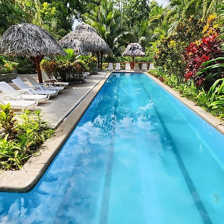 Bluff Beach Retreat Bocas del Toro Buitenkant foto