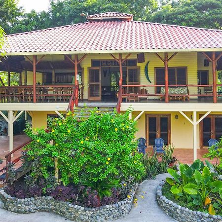 Bluff Beach Retreat Bocas del Toro Buitenkant foto