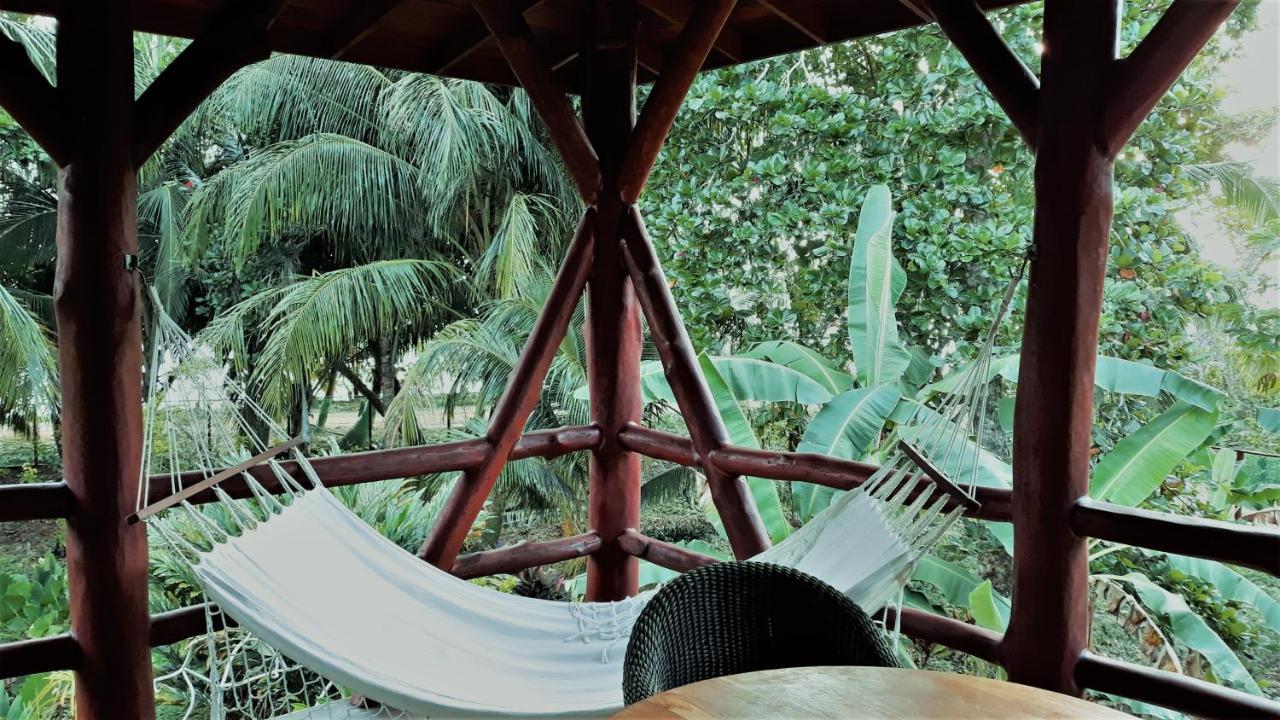 Bluff Beach Retreat Bocas del Toro Buitenkant foto