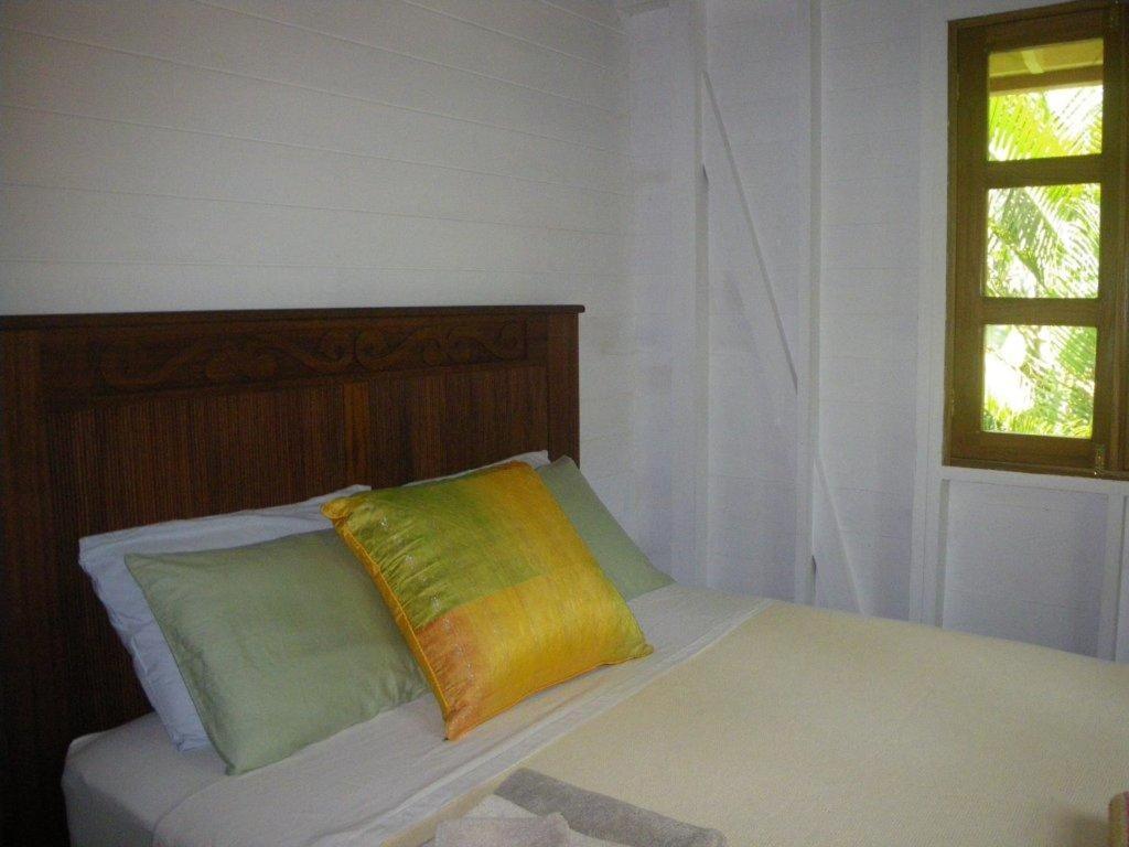 Bluff Beach Retreat Bocas del Toro Buitenkant foto