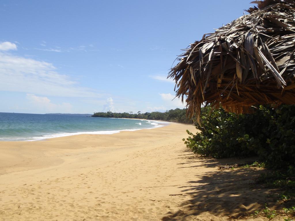 Bluff Beach Retreat Bocas del Toro Buitenkant foto