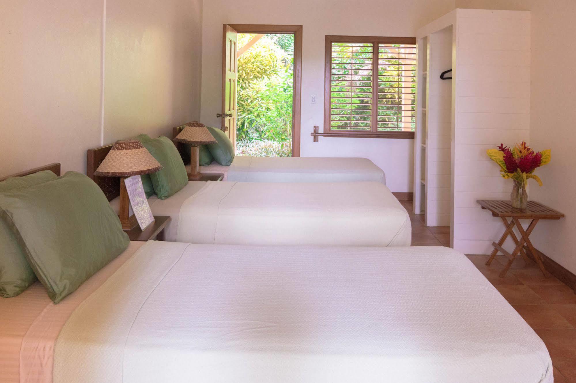 Bluff Beach Retreat Bocas del Toro Buitenkant foto
